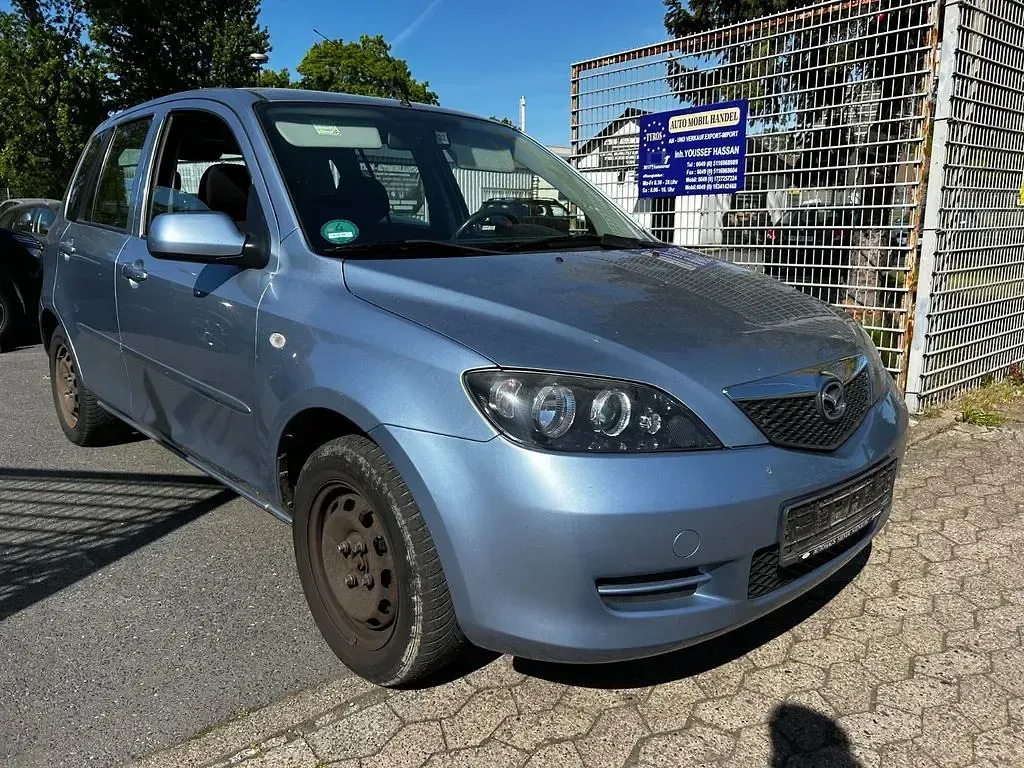 Usata Mazda 2 Active 80 CV (58 kW) 2006 Blu Utilitaria