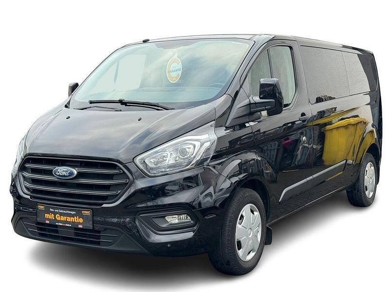 Schwarz Gebraucht 2019 Ford Tourneo Trend Van / Kleinbus | 18.980 € (Superpreis) - Bild 1/4