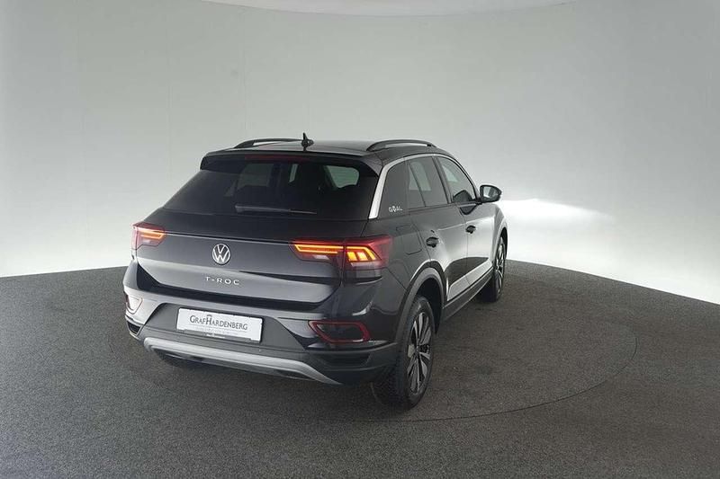 Second-hand VW T-Roc Goal 116 CP (85 kW) 2025 Negru SUV