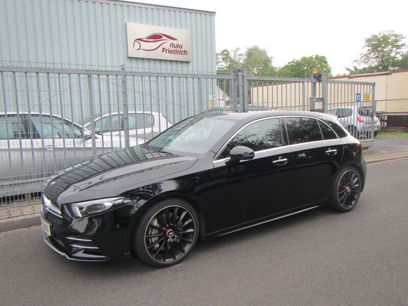 Schwarz Gebraucht 2019 Mercedes A35 AMG AMG Limousine | 34.500 € (Guter Preis) - Bild 1/4