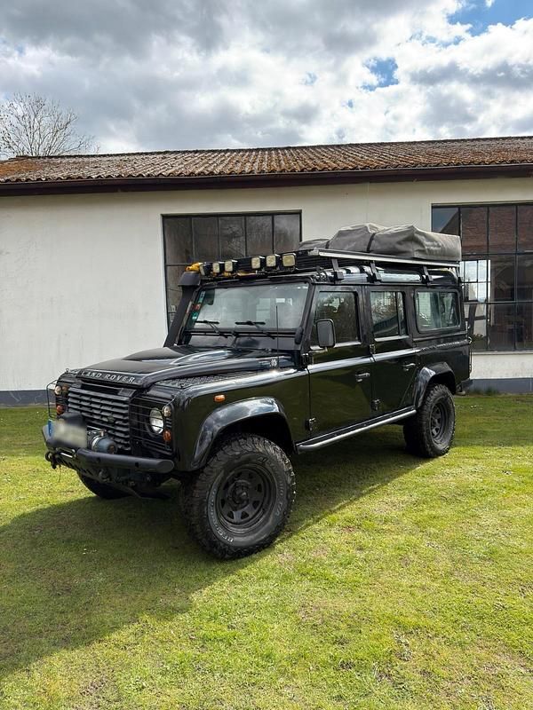 Gebraucht Land Rover Defender 122 PS (89 kW) 2010 Schwarz SUV