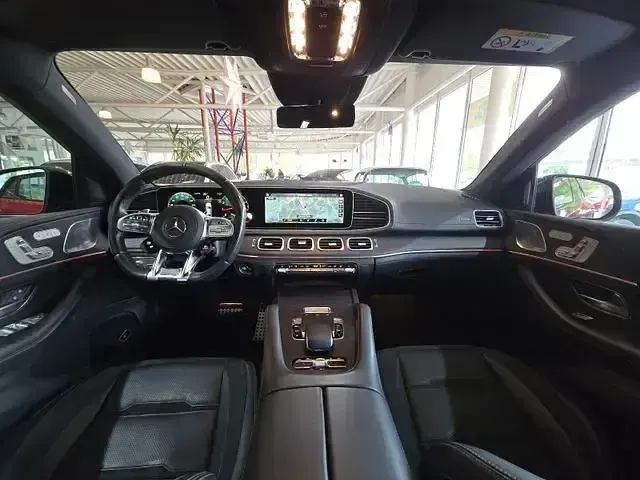 Gebraucht Mercedes GLE53 AMG AMG 435 PS (319 kW) 2021 Rot SUV