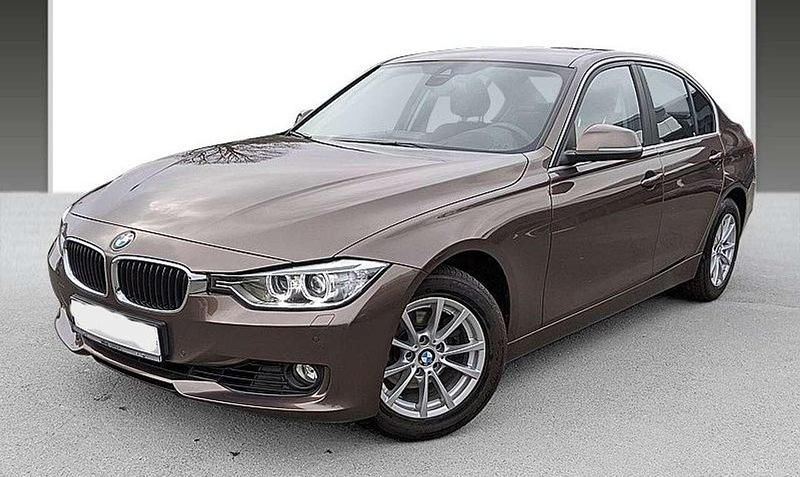 Gebraucht BMW 320 184 PS (135 kW) 2015 Bronze Limousine