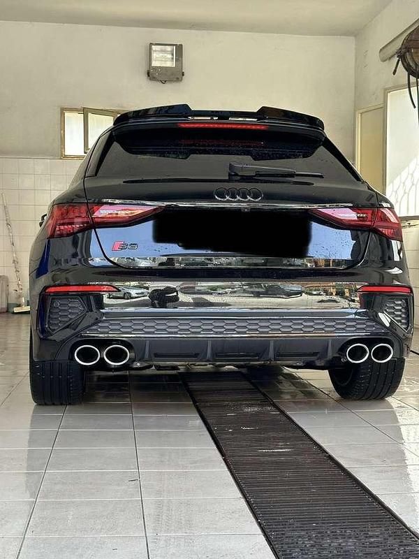Schwarz Gebraucht 2023 Audi S3 Limousine | 41.000 € (Fairer Preis) - Bild 1/4