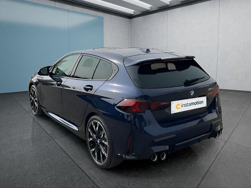 Neu BMW M135 300 PS (220 kW) 2025 Blau Kleinwagen