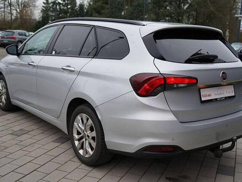 Gebraucht Fiat Tipo 95 PS (69 kW) 2019 Grau Kombi