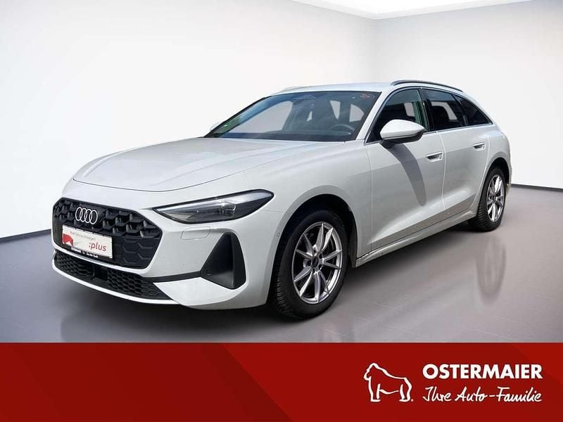 Gletscherweiß Gebraucht 2025 Audi A5 Ambiente Coupé | 40.880 € (Superpreis) - Bild 1/4