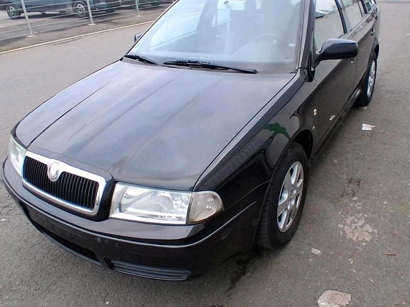 Gebraucht Skoda Octavia 102 PS (75 kW) 2002 Schwarz Kombi