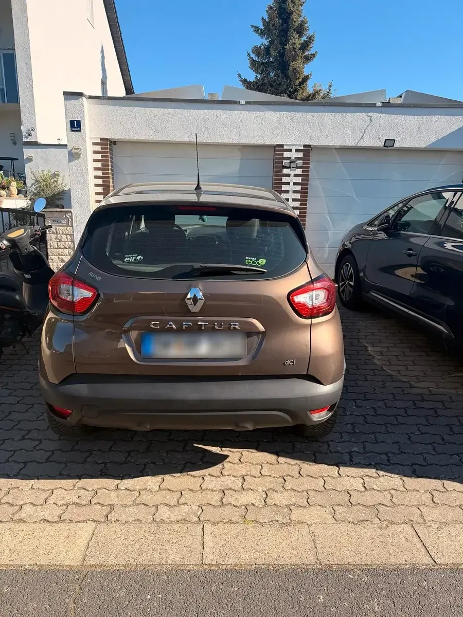 Second-hand Renault Captur 90 CP (66 kW) 2014 Maro SUV