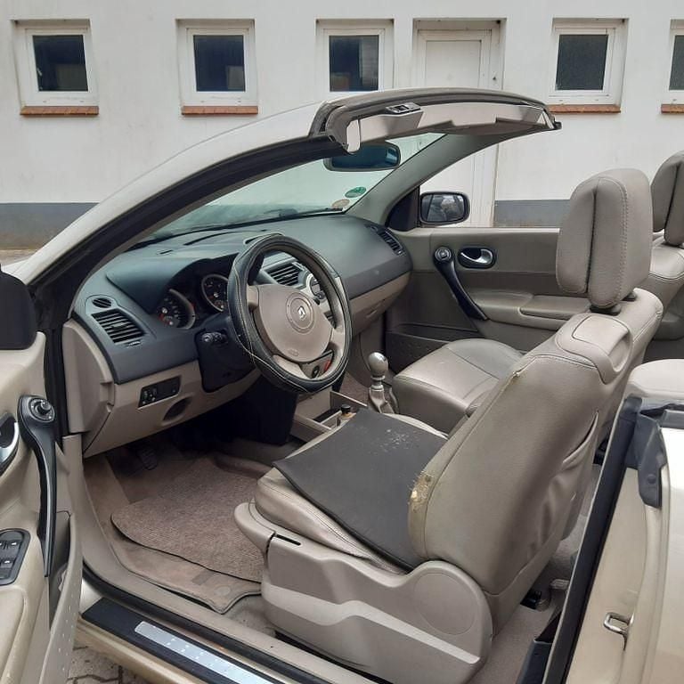 Gebraucht Renault Mégane Cabriolet 135 PS (99 kW) 2005 Gelb Cabrio