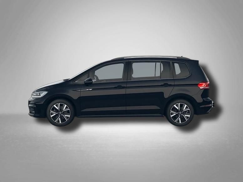 Gebraucht VW Touran Highline 150 PS (110 kW) 2025 Grenadillschwarz metallic Van / Kleinbus