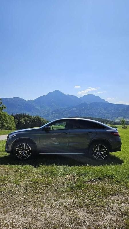 Gebraucht 2018 Mercedes GLE400 AMG line Coupé | 41.199 € (Guter Preis) - Bild 1/4
