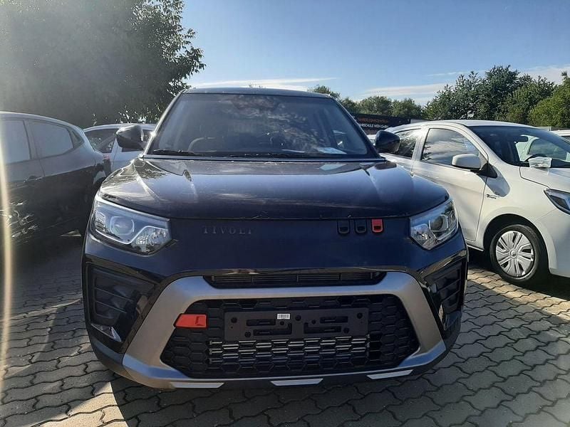 Gebraucht SsangYong Tivoli 163 PS (119 kW) 2025 Schwarz SUV