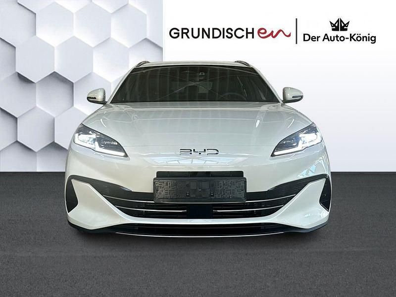 Neu BYD Seal Boost 184 PS (135 kW) 2026 Beige Limousine
