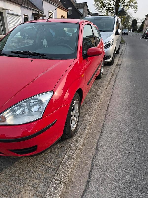Usata Ford Focus 101 CV (74 kW) 2004 Rosso Coupé