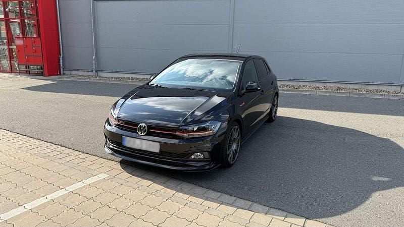 Gebraucht VW Polo Beats 200 PS (147 kW) 2019 Schwarz Kleinwagen