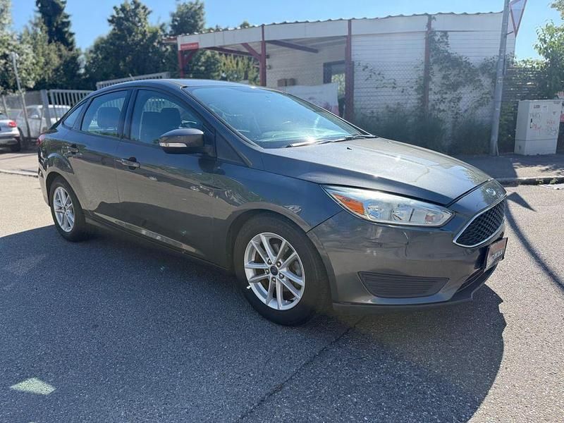 Gebraucht Ford Focus SE 125 PS (91 kW) 2018 Grau Limousine