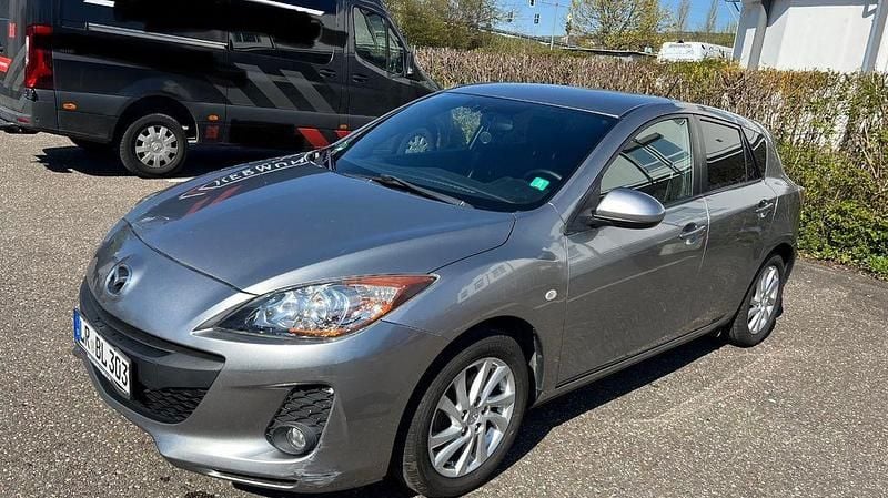 Gebraucht Mazda 3 Center-Line 105 PS (77 kW) 2012 Grau Limousine