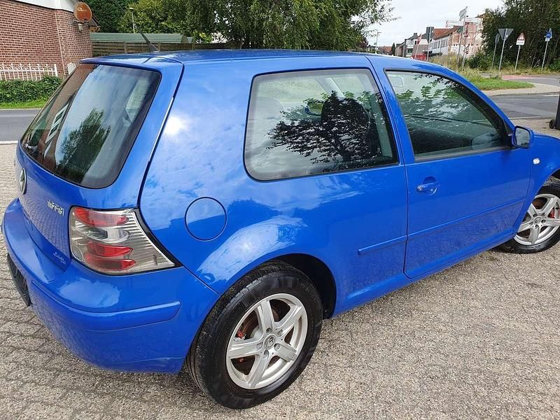 Gebraucht VW Golf IV 110 PS (80 kW) 2003 Blau Limousine