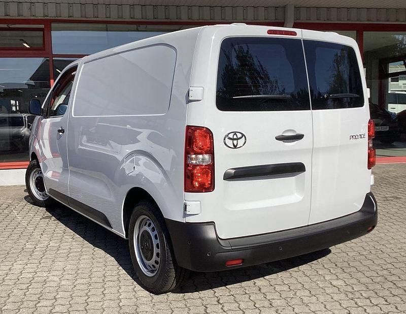 Neu Toyota Proace 120 PS (88 kW) 2026 Weiß Van / Kleinbus