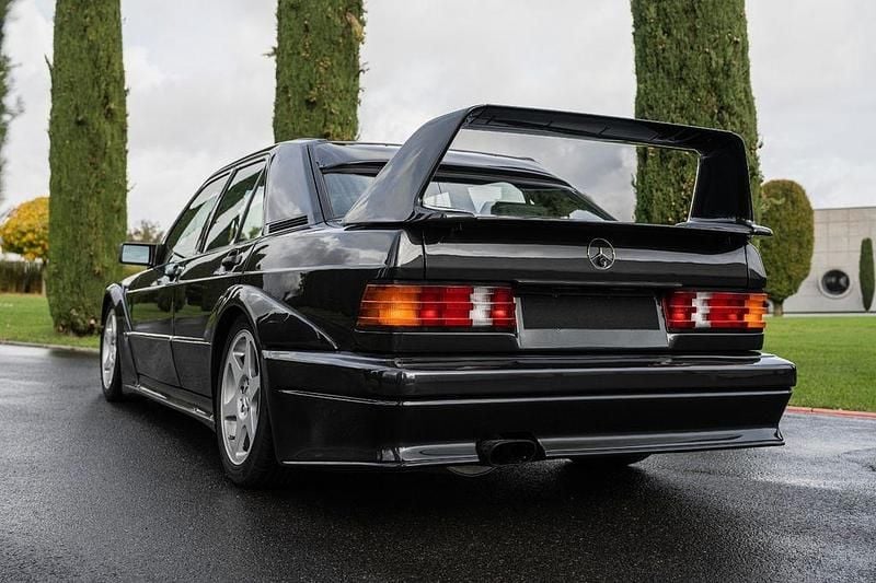 Gebraucht Mercedes 190 235 PS (172 kW) 1990 Schwarz Limousine