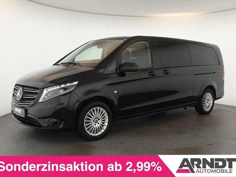 Obsidianschwarz metallic Gebraucht 2023 Mercedes Vito Van | 47.984 € (Etwas zu teuer) - Bild 1/4