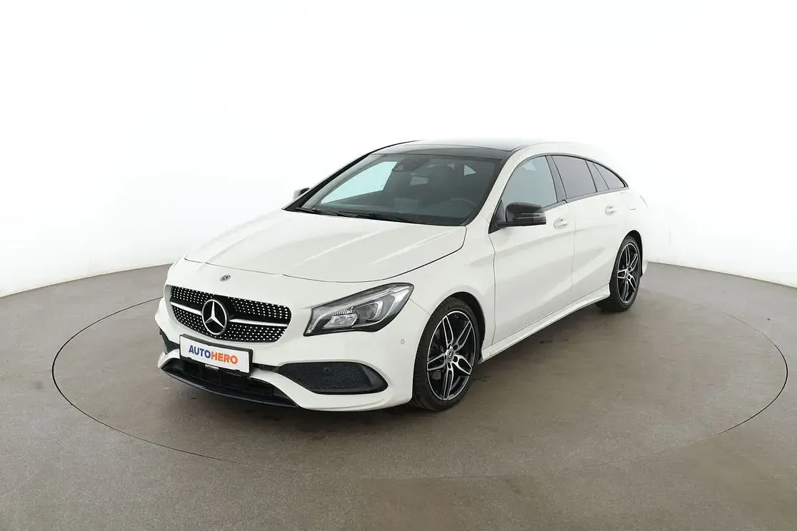 Gebraucht Mercedes CLA180 Shooting Brake AMG line 122 PS (89 kW) 2017 Kombi