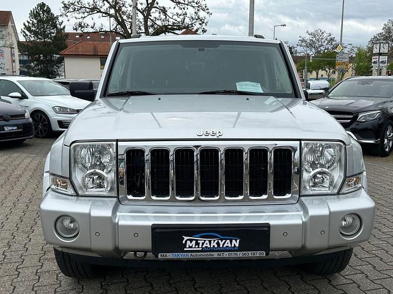 Gebraucht Jeep Commander Limited 218 PS (160 kW) 2008 Silber SUV