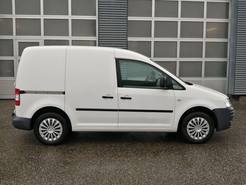 Gebraucht VW Caddy 102 PS (75 kW) 2010 Weiss Van / Kleinbus