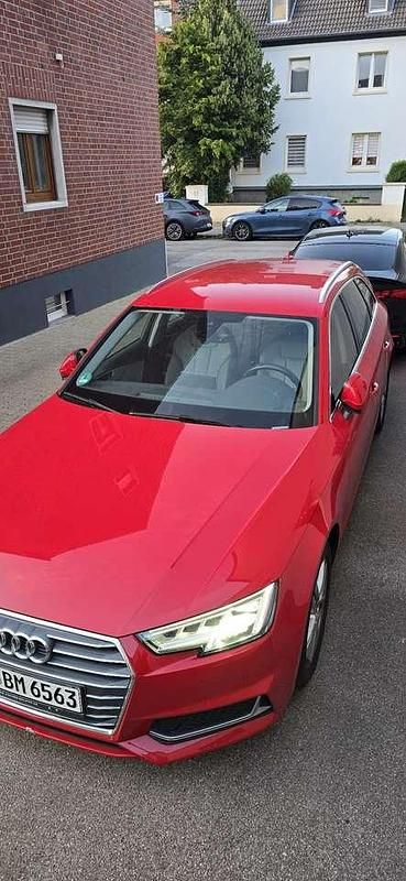 Gebraucht Audi A4 190 PS (139 kW) 2019 Rot Kombi