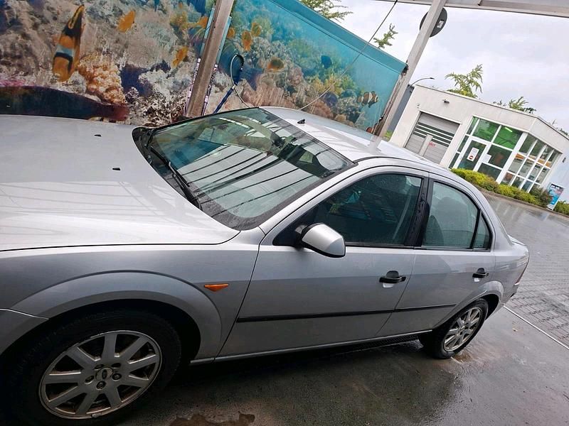 Gebraucht 2002 Ford Mondeo Limousine | 1.600 € (Fairer Preis) - Bild 1/4