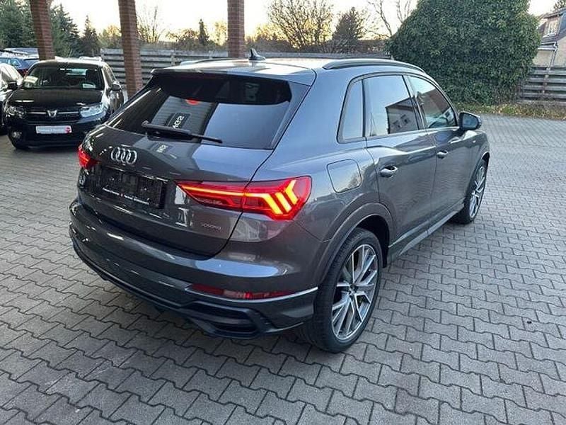 Second-hand Audi Q3 S-Line 190 CP (139 kW) 2019 Gri SUV