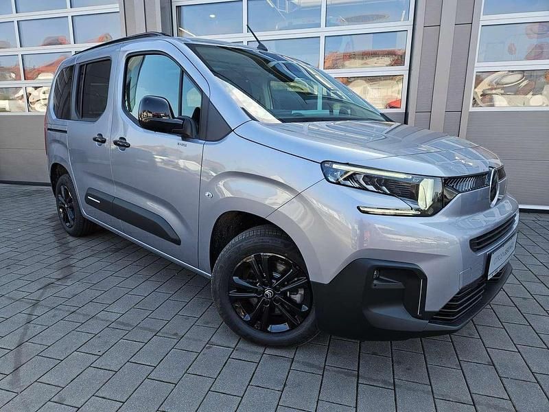 Neu Citroën Berlingo 131 PS (96 kW) 2026 Stahlgrau Van / Kleinbus