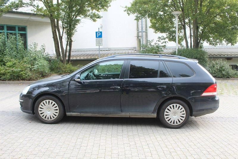 Gebraucht VW Golf V Trendline 105 PS (77 kW) 2008 Schwarz Kombi
