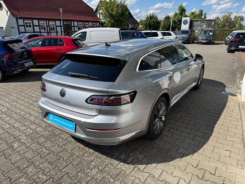 Gebraucht VW Arteon Elegance 150 PS (110 kW) 2024 Silber Limousine