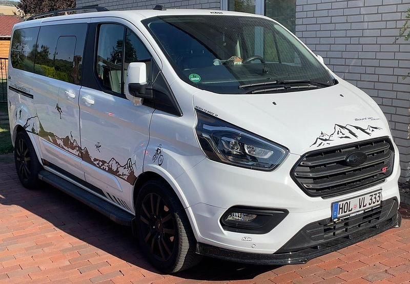 Gebraucht 2020 Ford Tourneo Titanium X Van / Kleinbus | 33.000 € (Guter Preis) - Bild 1/4