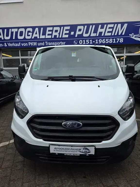 Gebraucht Ford Transit Custom 105 PS (77 kW) 2019 Weiß Van / Kleinbus