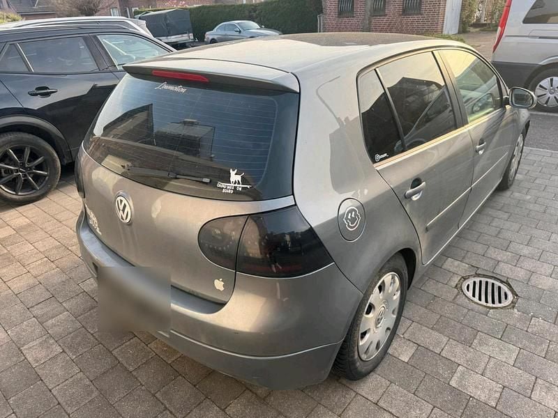 Gebraucht VW Golf IV 102 PS (75 kW) 2005 Grau Limousine