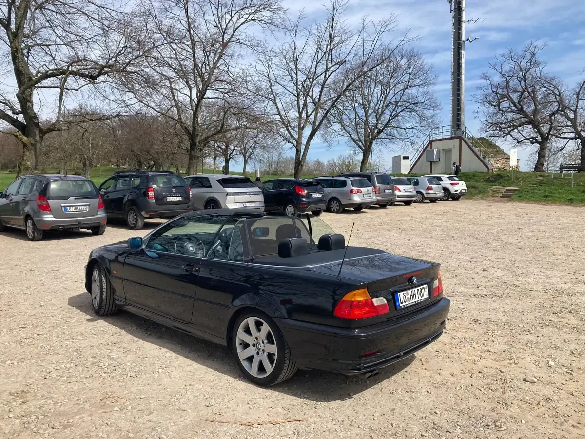Gebraucht BMW 323 Cabriolet 170 PS (125 kW) 2000 Schwarz Cabrio