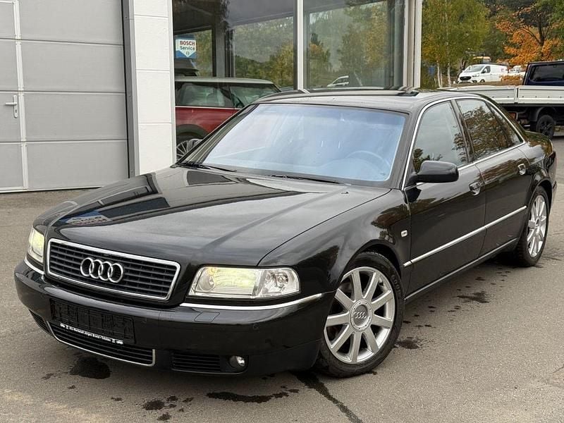 Schwarz Gebraucht 2002 Audi A8 Limousine | 9.999 € - Bild 1/4
