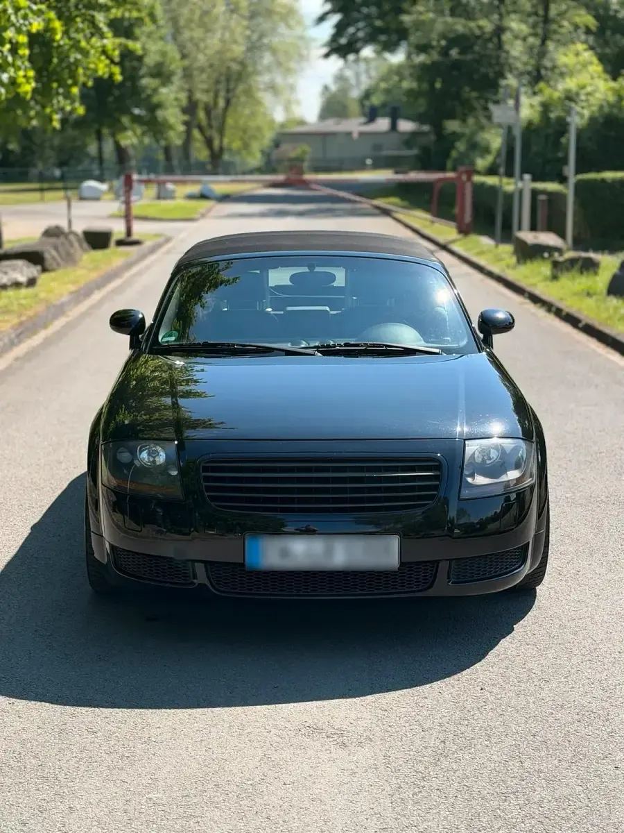 Gebraucht Audi TT Roadster 150 PS (110 kW) 2002 Schwarz Cabrio