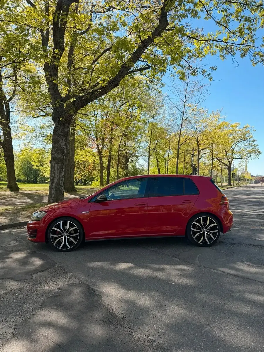 Gebraucht VW Golf VII GTD 184 PS (135 kW) 2015 Rot Kleinwagen