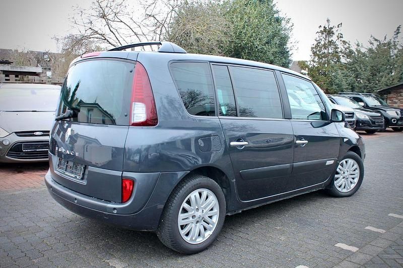 Gebraucht Renault Grand Espace 173 PS (127 kW) 2011 Schwarz Van / Kleinbus
