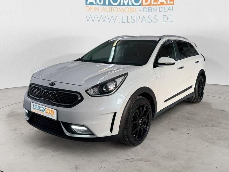 Gebraucht Kia Niro 141 PS (103 kW) 2017 Weiss SUV