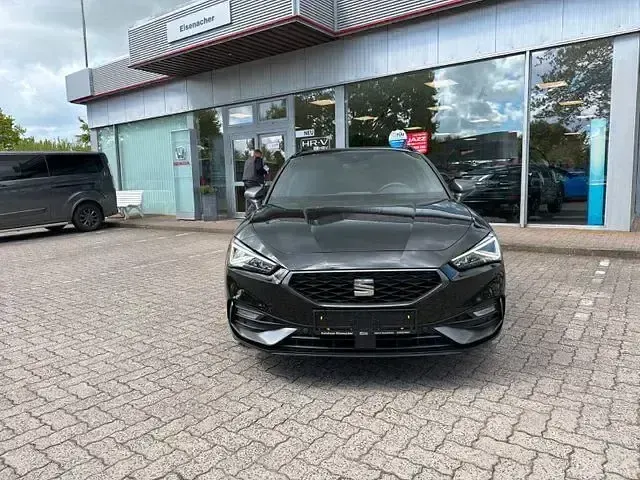 Gebraucht Seat Leon FR 190 PS (139 kW) 2021 Schwarz Limousine
