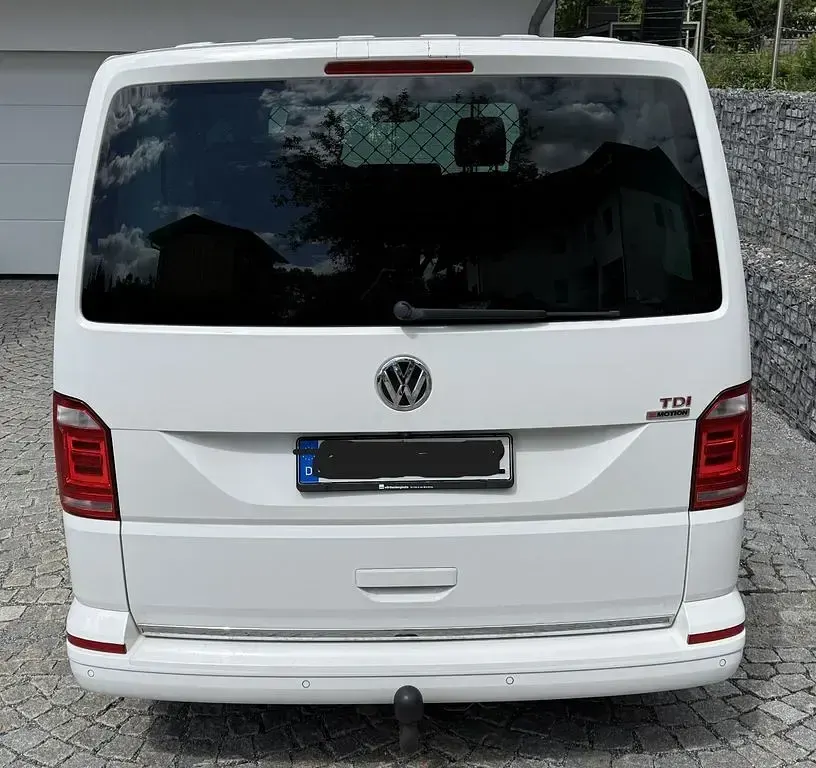Gebraucht VW Multivan Generation Six 204 PS (150 kW) 2016 Weiß Van / Kleinbus