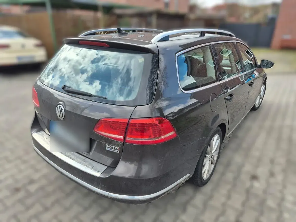 Gebraucht VW Passat Highline 177 PS (130 kW) 2013 Braun Kombi