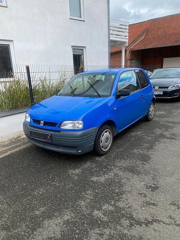 Blau Gebraucht 2000 Seat Arosa Kleinwagen | 650 € (Fairer Preis) - Bild 1/4