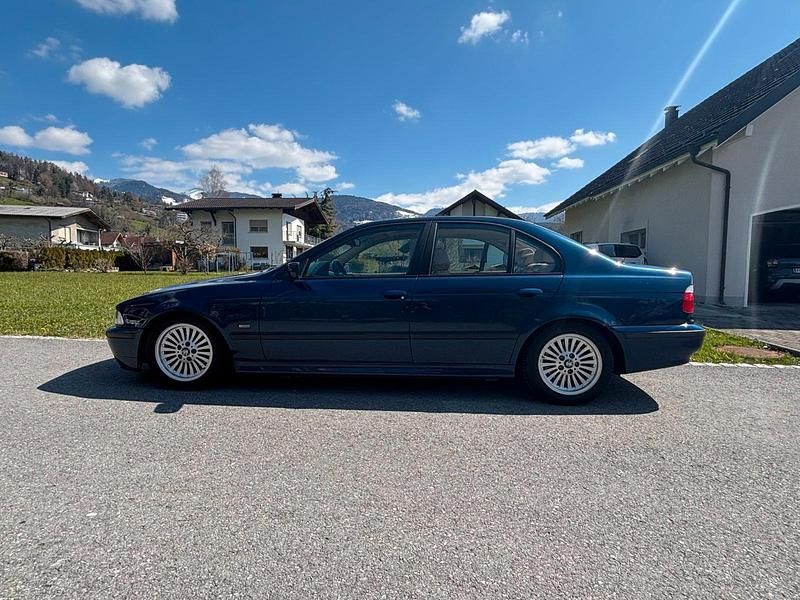 Gebraucht BMW 523 170 PS (125 kW) 1999 Blau Limousine