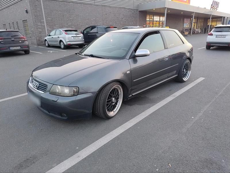 Gebraucht Audi A3 197 PS (144 kW) 2002 Grau Kleinwagen